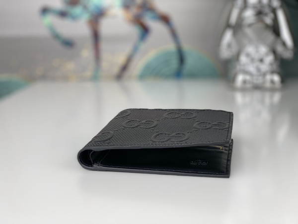 グッチ財布コピー内部構造